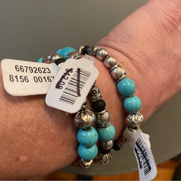 Free People Beaded Turquoise Silver-tone Stretch Bracelets, Lot of 3, NWT! - Picture 13 of 16